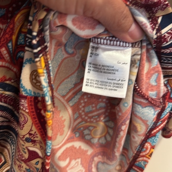 Charter Club Paisley Multicolor 3/4 sleeve V-Neck Top size XS - Picture 5 of 6